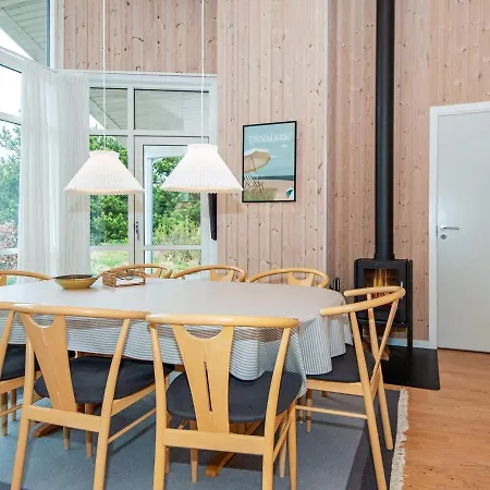 Semesterbostad 6 Person In