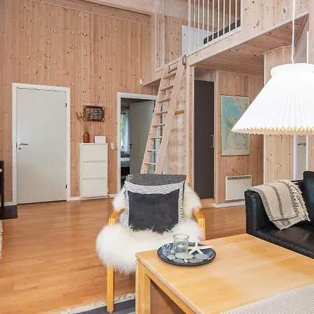 6 Person In Hébergement de vacances Ulfborg