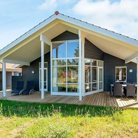Semesterbostad 6 Person In